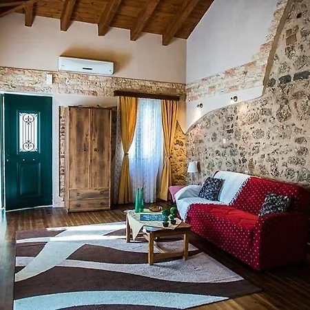 דירה Jason's Stone House